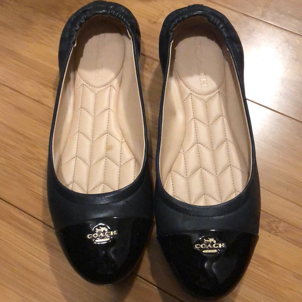 Coach flats